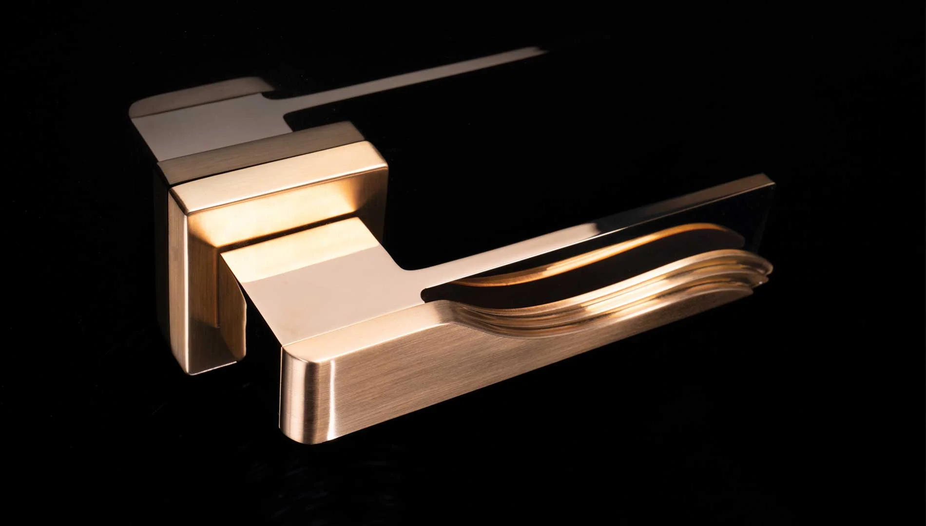 Soul Collection metal door handle