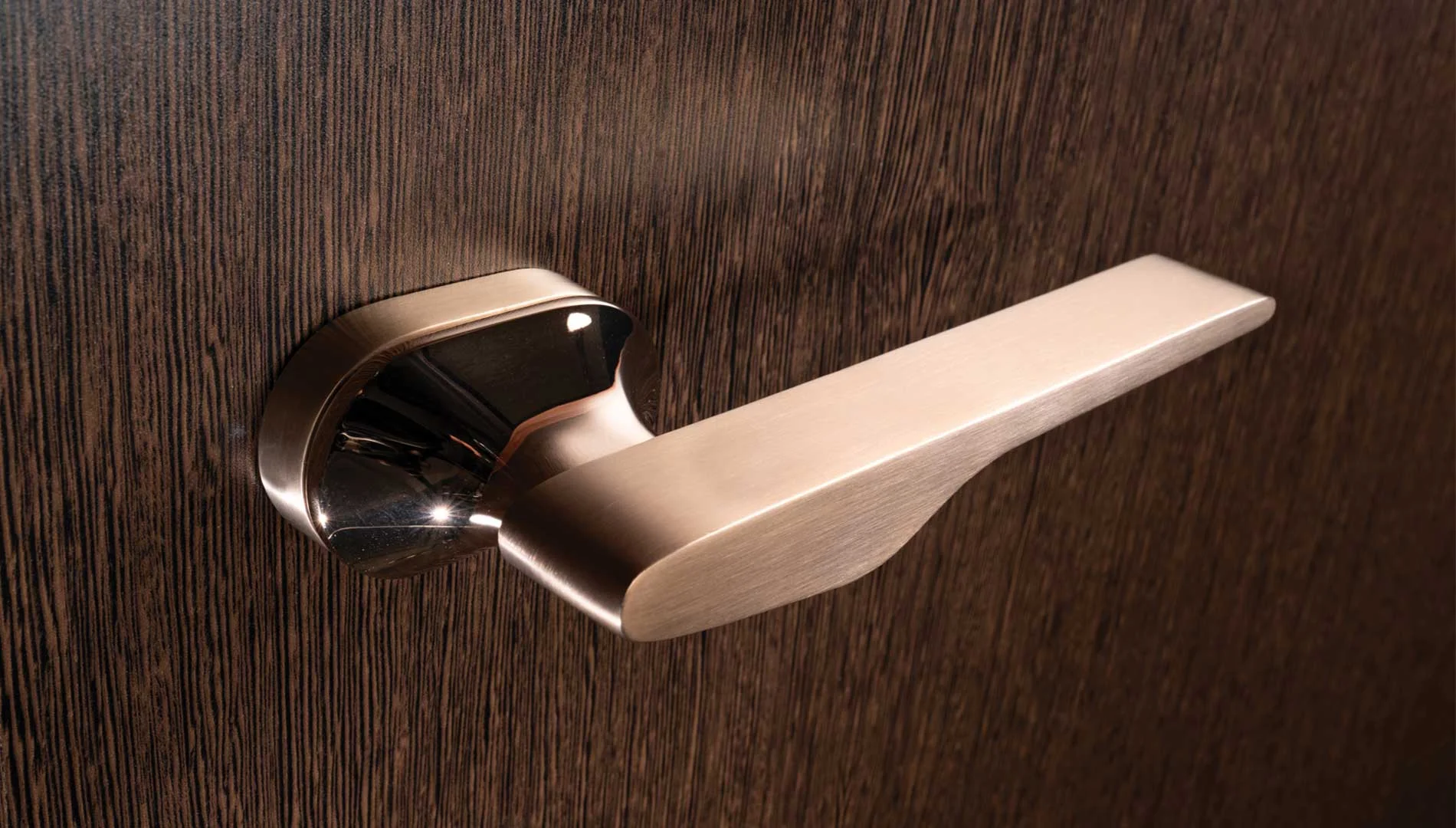 Soul Collection metal door handle